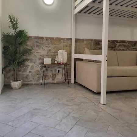 Monolocale Ai Cavallucci